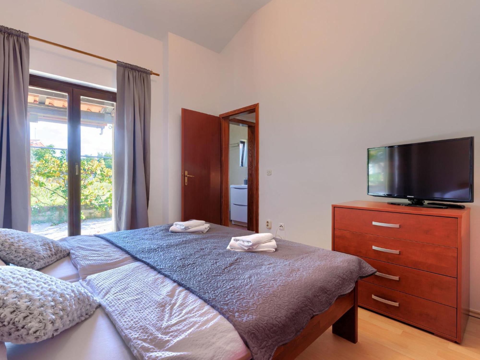 Ema By Interhome