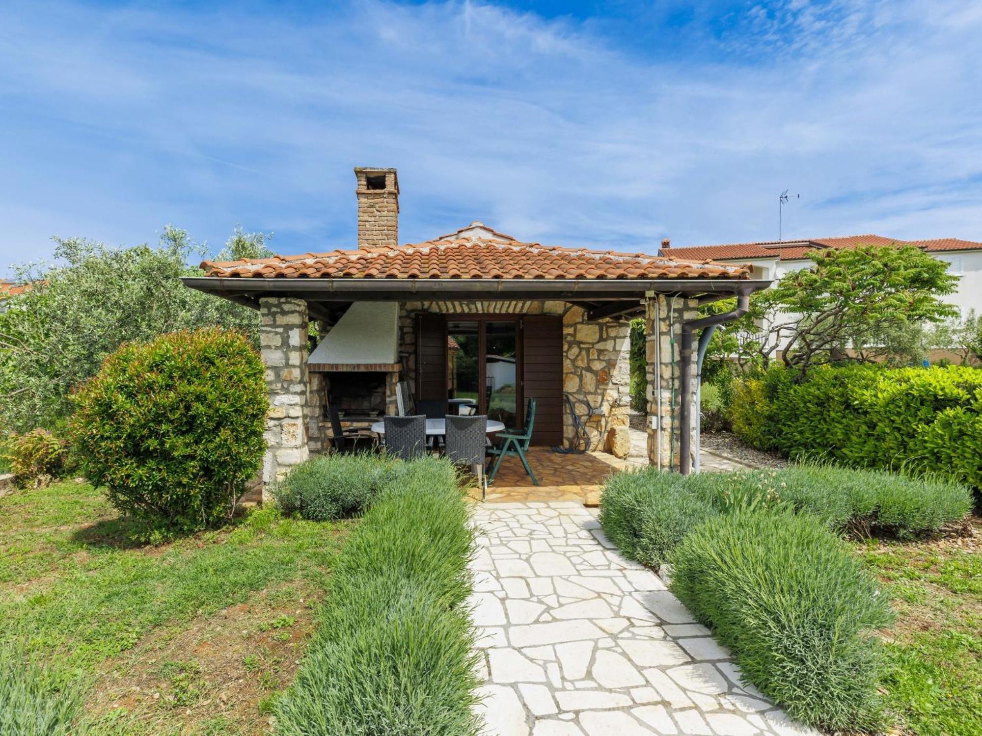 Ema By Interhome